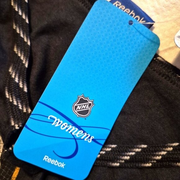 Boston Bruins Reebok womens size Large long sleeve shirt, black, NWT - Picture 6 of 8